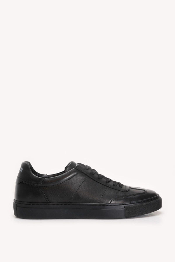 Black Leather Fusion Sneakers: The Ultimate Style and Comfort Blend - Texmart