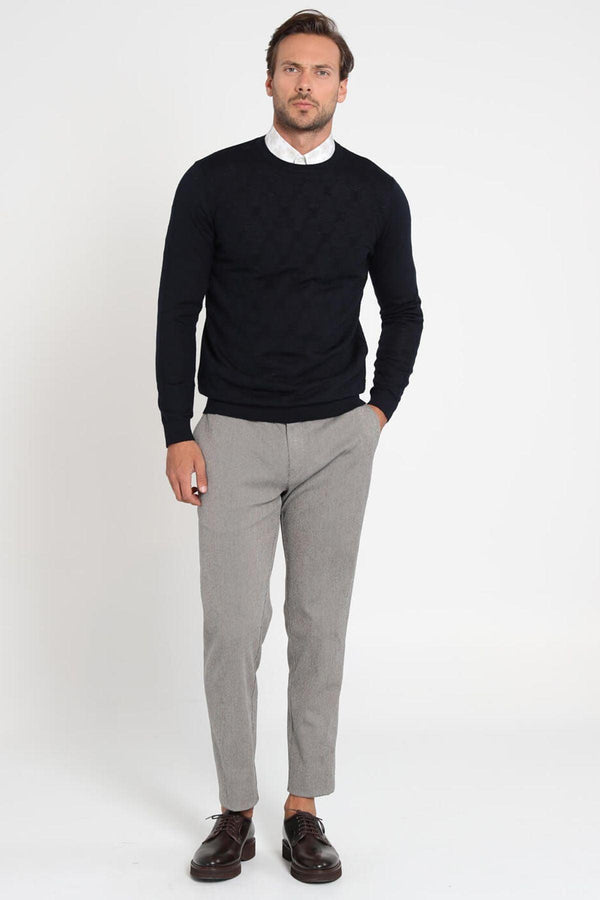 Cozy Navy Men's Sweater: Warmth & Style - Texmart