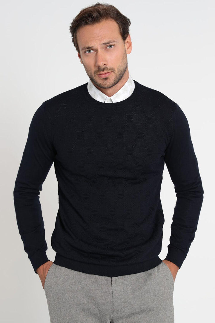 Cozy Navy Men's Sweater: Warmth & Style - Texmart