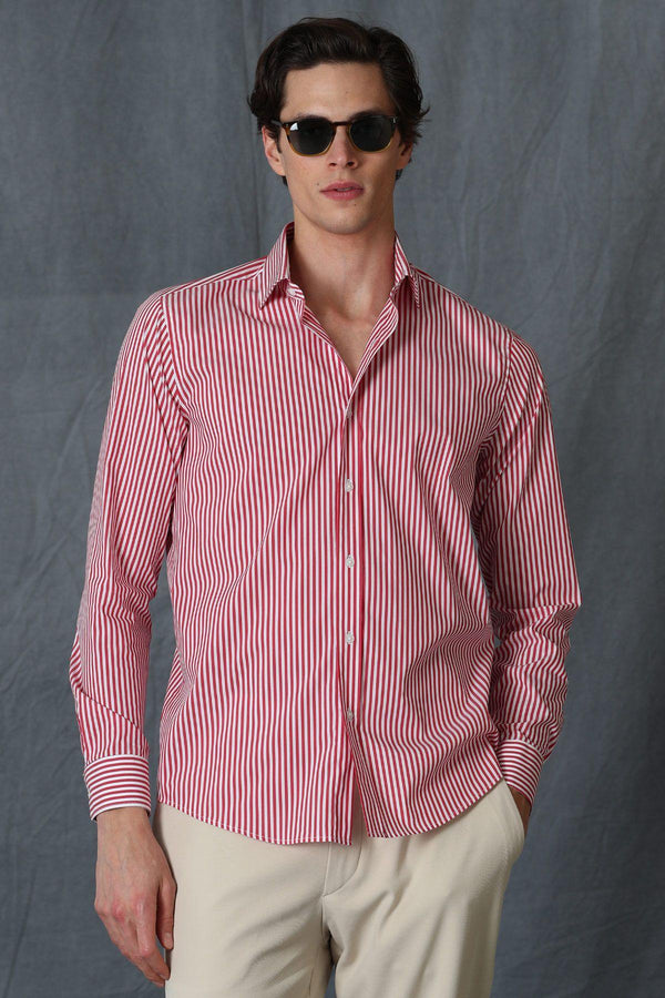 Crimson Elegance: Men's Contemporary Slim Fit Shirt in Fiery Red - Texmart