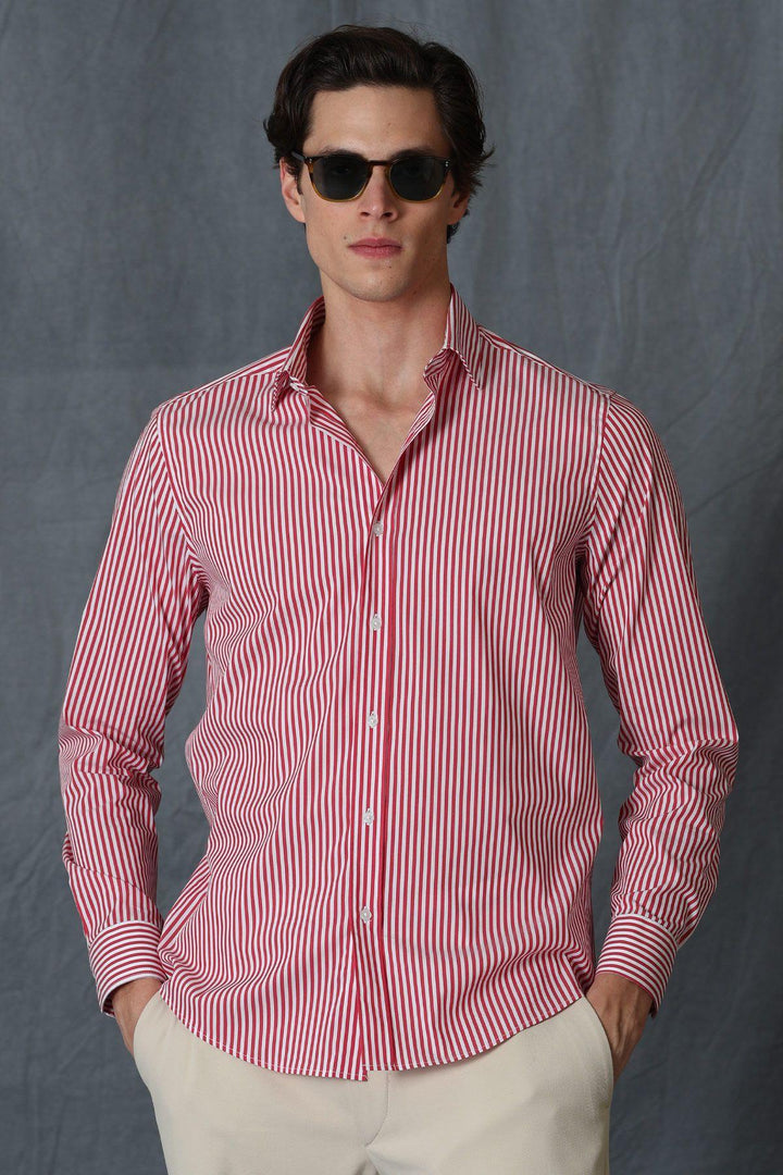 Crimson Elegance: Men's Contemporary Slim Fit Shirt in Fiery Red - Texmart