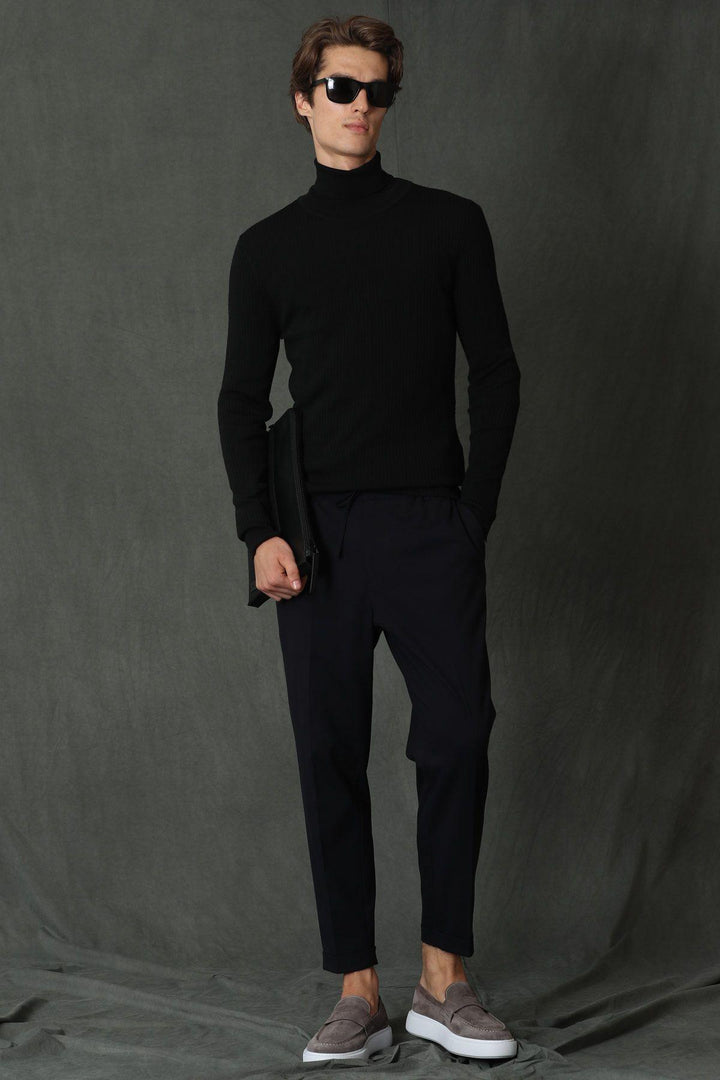 Elegant Black Turtleneck Sweater - Texmart