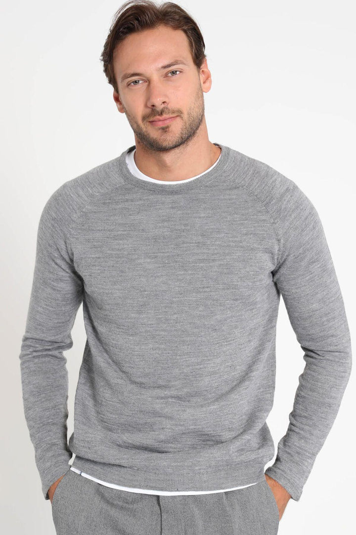 Gray Alpaca Blend Men's Sweater - The Ultimate Wardrobe Essential for Comfort and Style - Texmart