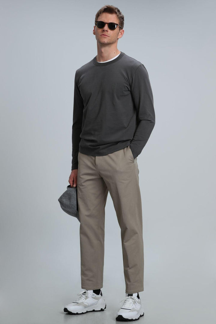 Khaki Elegance: The Timeless Men's Long Sleeve T-Shirt for Versatile Style and Lasting Sophistication - Texmart