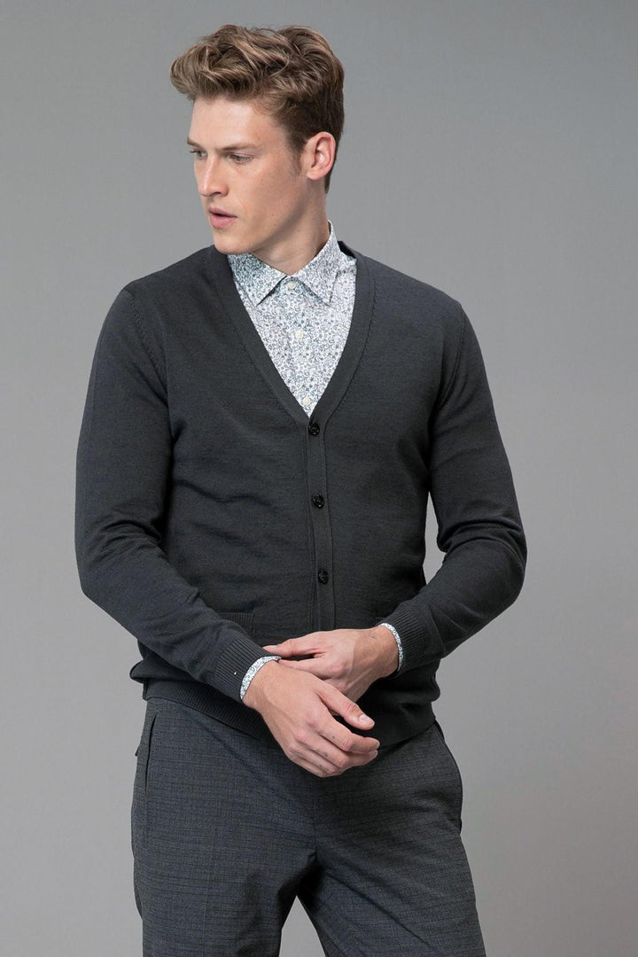 Nefti Green Wool-Blend Men's Cardigan: The Ultimate Cozy and Stylish Layering Essential - Texmart