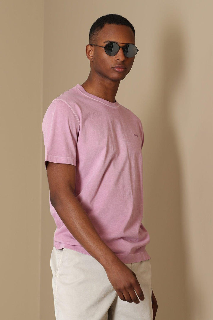 Pink Perfection: The Ultimate Men's Basic T-Shirt - Texmart