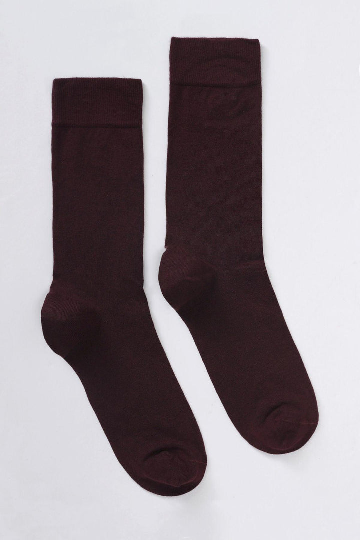 Sophisticated Comfort: Claret Red Men's Knit Socks - Texmart