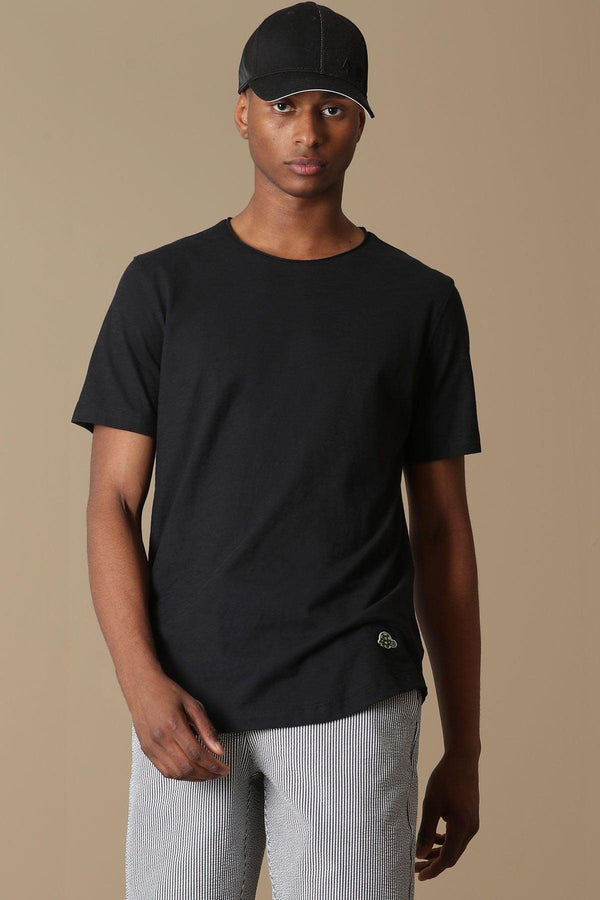 The Classic Noir Cotton Tee for Men: Timeless Comfort in Sleek Black - Texmart