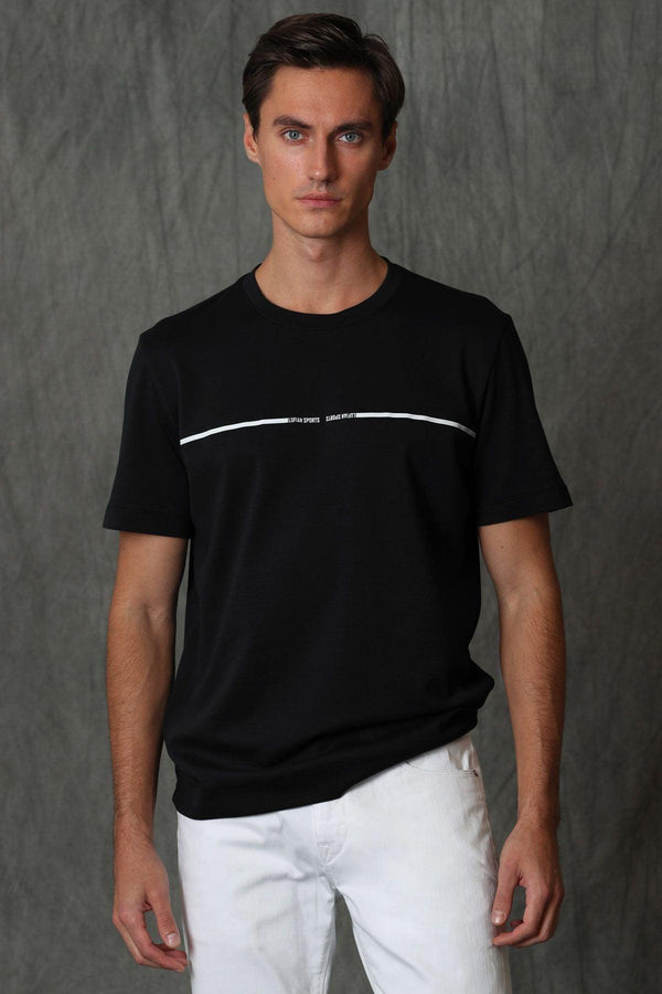 The Classic Noir Men's Essential Tee: A Timeless Wardrobe Staple - Texmart