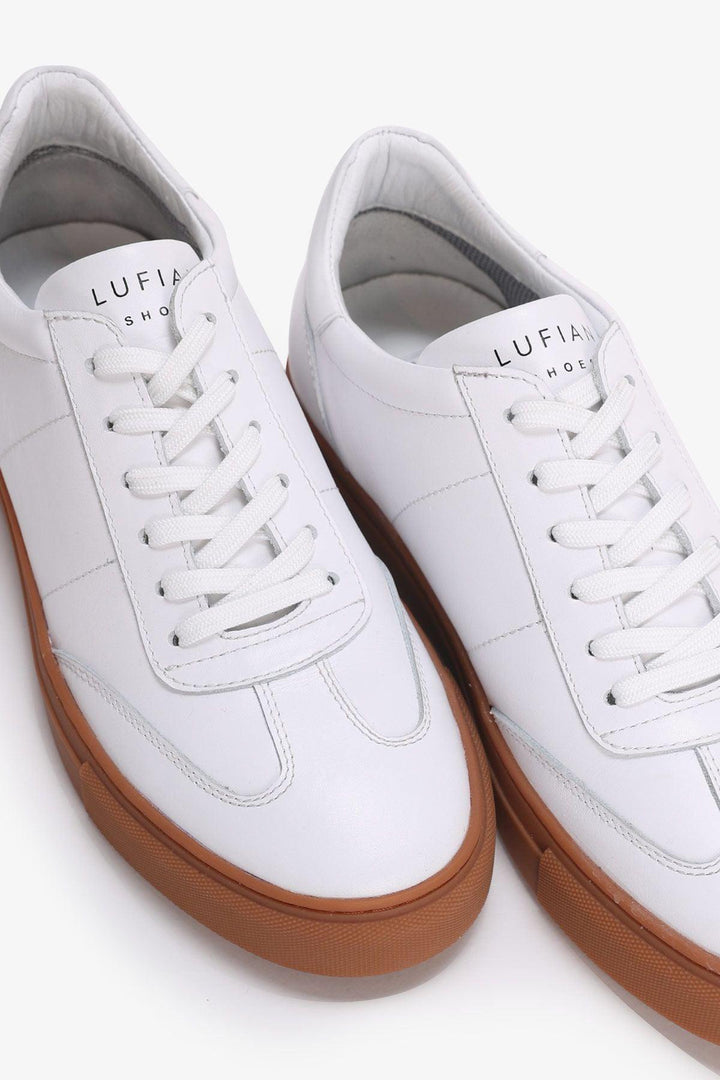 The Classic White Leather Sneakers: A Timeless Fusion of Style and Comfort - Texmart