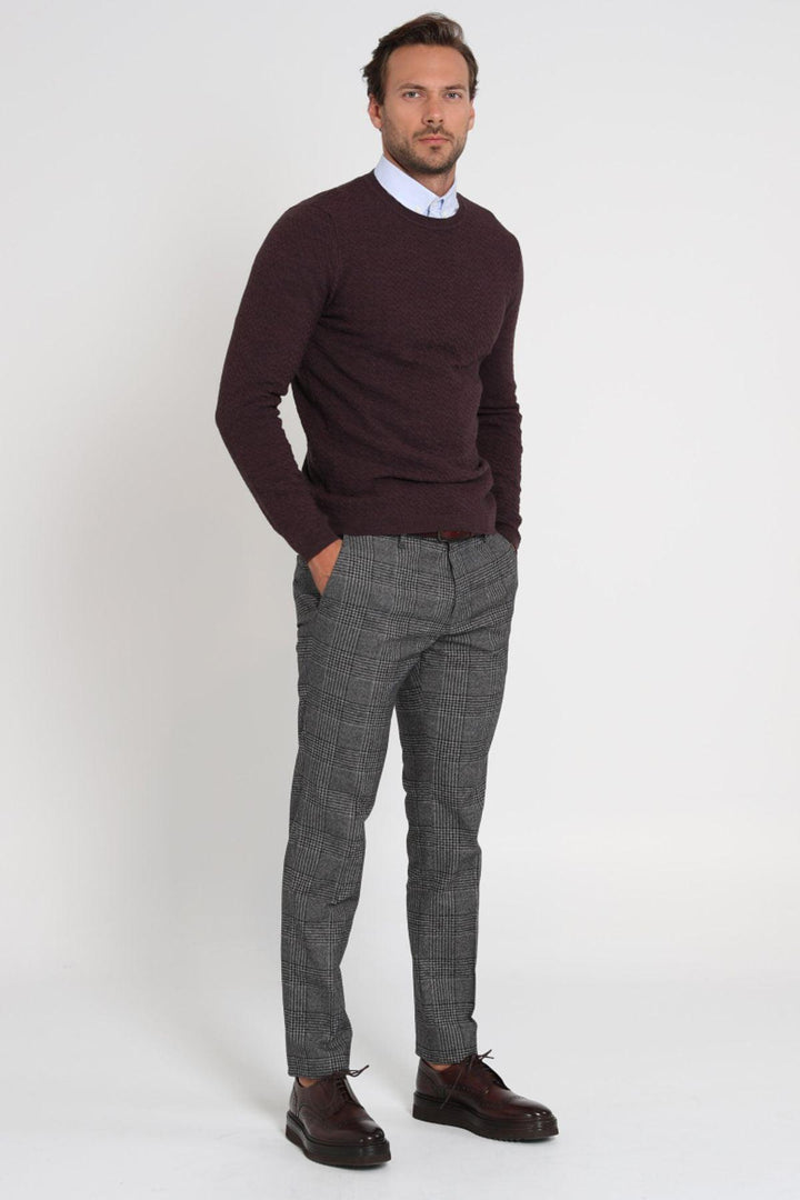 The Crimson Comfort Men's Sweater: A Cozy Blend of Style and Warmth - Texmart