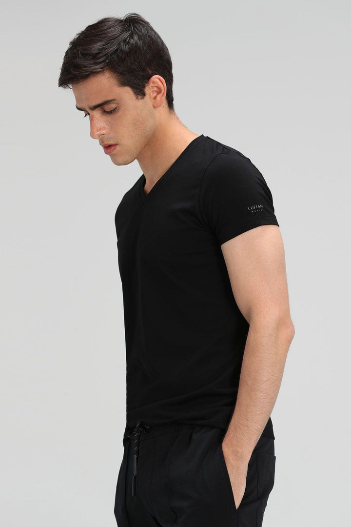 The Essential Men's Black Cotton Blend T-Shirt: The Perfect Fusion of Comfort and Style - Texmart