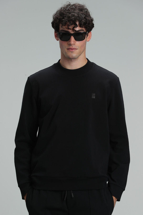 The Essential Men's Black Knit Sweatshirt: Elevate Your Style with Comfort and Versatility - Texmart