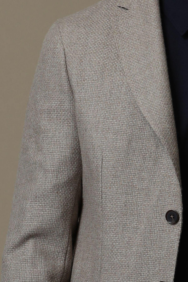 The Regal Blend Men's Blazer: A Luxurious Fusion of Style and Comfort - Texmart