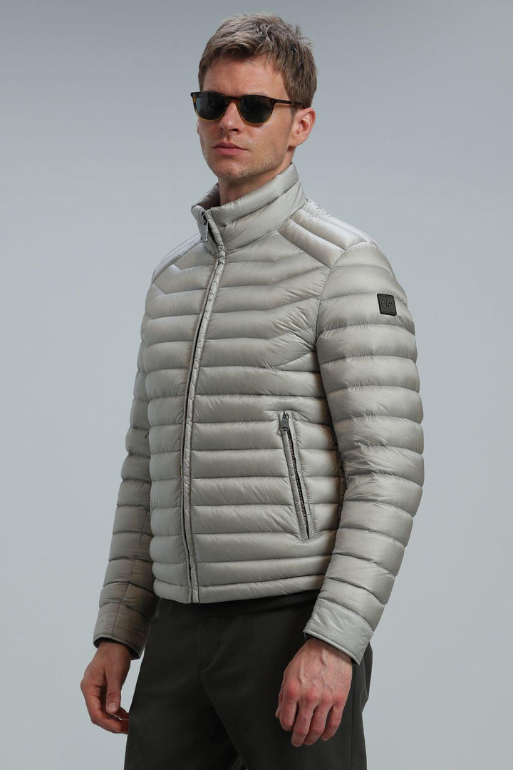 The Sophisticated Beige Featherlight Men's Coat: Stylish Warmth and Versatility - Texmart