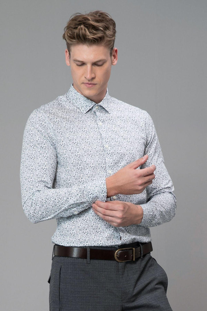 The Verdant Elegance: Men's Refined Slim Fit Shirt in Green - Texmart